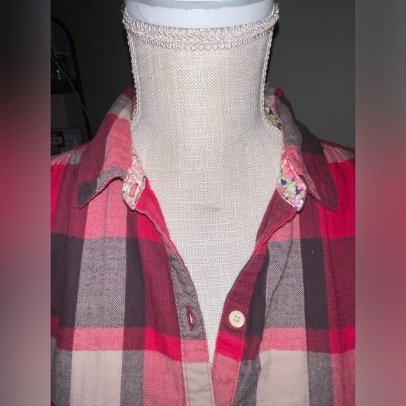 Isabella Sinclair Anthropologie flannel with flower and lace size XS EUC - Picture 4 of 8